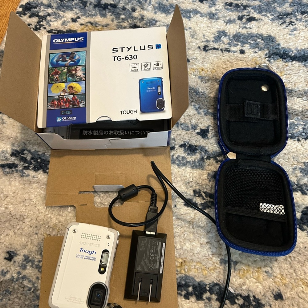 Olympus Stylus TG-630 Camera with Accessories